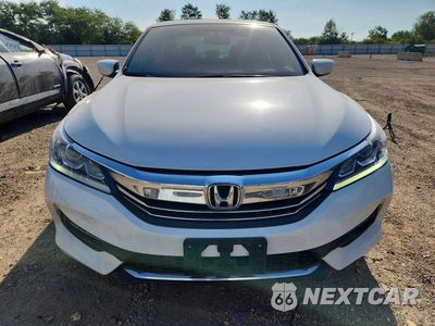 Piąte zdjęcie samochodu w środku: 2017 HONDA ACCORD SPORT SPECIAL EDITION VIN:1HGCR2F17HA235050 - miniatura