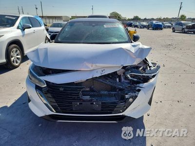 Piąte zdjęcie samochodu w środku: 2025 NISSAN SENTRA SR VIN:3N1AB8DV8SY236314 - miniatura