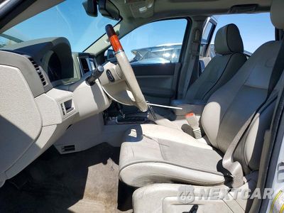 Zdjęcie 7 z 13 samochodu: 2008 JEEP GRAND CHEROKEE OVERLAND VIN:1J8HR68288C189467 - miniatura