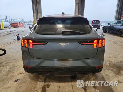 Zdjęcie 6 z 12 samochodu: 2023 FORD MUSTANG MACH-E PREMIUM VIN:3FMTK3SU6PMA66239 - miniatura