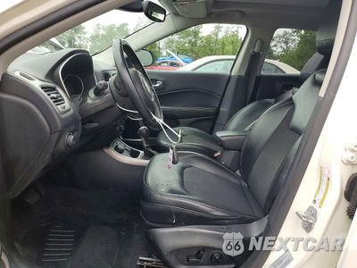 Zdjęcie 7 z 13 samochodu: 2017 JEEP COMPASS LATITUDE VIN:3C4NJDBB5HT692442 - miniatura