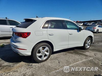 Trzecie zdjęcie samochodu z tyłu: 2020 AUDI Q3 PREMIUM VIN:WA1AECF3XL1015445 - miniatura