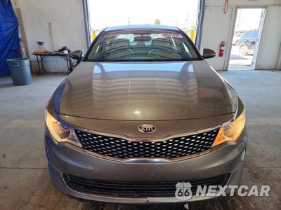 Piąte zdjęcie samochodu w środku: 2017 KIA OPTIMA EX VIN:5XXGU4L33HG159010 - miniatura