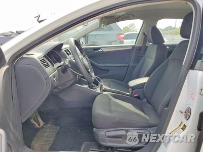 Zdjęcie 7 z 12 samochodu: 2016 VOLKSWAGEN JETTA SE VIN:3VWD67AJ4GM358321 - miniatura