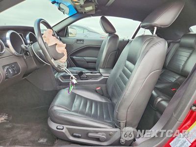Zdjęcie 7 z 12 samochodu: 2005 FORD MUSTANG GT VIN:1ZVFT85H955236068 - miniatura