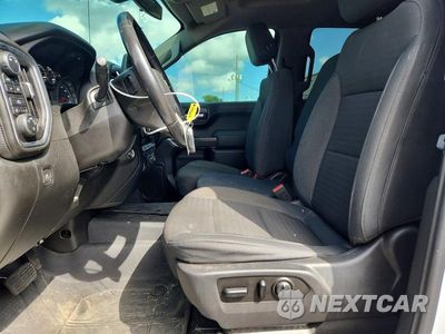 Zdjęcie 7 z 12 samochodu: 2019 CHEVROLET SILVERADO K1500 LT VIN:1GCRYDEK9KZ337878 - miniatura