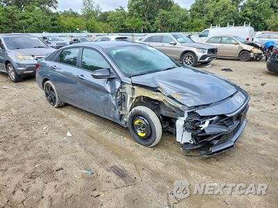Czwarte zdjęcie samochodu z boku: 2026 HYUNDAI ELANTRA SEL SPORT VIN:KMHLM4DG0TU173381 - miniatura