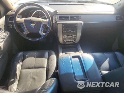Zdjęcie 8 z 13 samochodu: 2014 CHEVROLET TAHOE C1500 LT VIN:1GNSCBE06ER158518 - miniatura