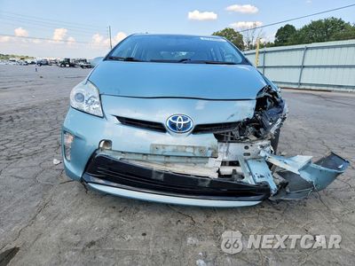 Piąte zdjęcie samochodu w środku: 2014 TOYOTA PRIUS TWO VIN:JTDKN3DU4E1824237 - miniatura
