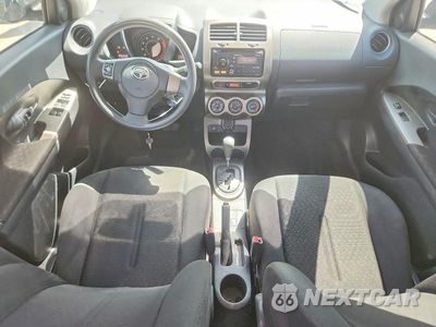 Zdjęcie 8 z 12 samochodu: 2012 SCION XD BASE VIN:JTKKU4B44C1027567 - miniatura