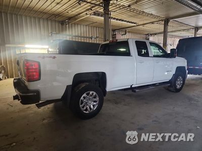 Trzecie zdjęcie samochodu z tyłu: 2017 CHEVROLET SILVERADO K3500 LT VIN:1GC2KZEG2HZ153144 - miniatura
