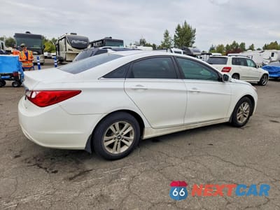 Trzecie zdjęcie samochodu z tyłu: 2011 HYUNDAI SONATA GLS VIN:5NPEB4AC0BH268598 - miniatura