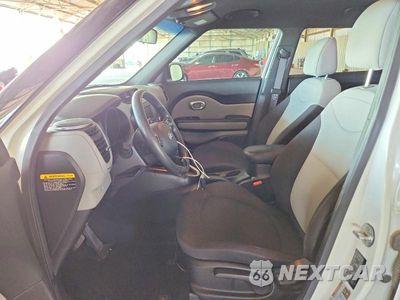 Zdjęcie 7 z 13 samochodu: 2018 KIA SOUL BASE VIN:KNDJN2A25J7623236 - miniatura