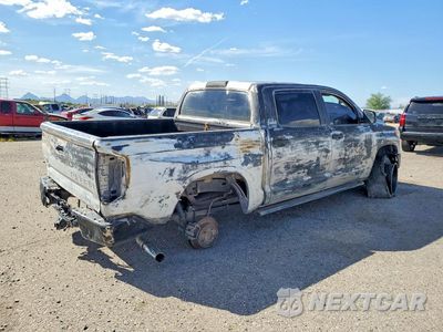 Trzecie zdjęcie samochodu z tyłu: 2017 TOYOTA TUNDRA SR5 VIN:5TFDW5F16HX595100 - miniatura