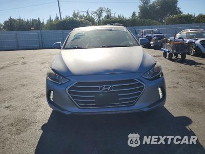 Piąte zdjęcie samochodu w środku: 2017 HYUNDAI ELANTRA VALUE EDITION VIN:5NPD84LF1HH158749 - miniatura