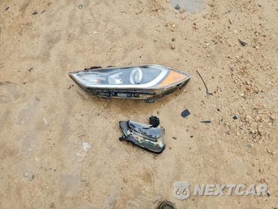 Zdjęcie 12 z 13 samochodu: 2017 HYUNDAI ELANTRA SE VIN:KMHD84LF3HU102894 - miniatura