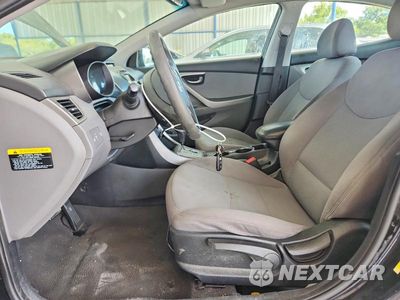 Zdjęcie 7 z 12 samochodu: 2013 HYUNDAI ELANTRA GLS VIN:5NPDH4AE2DH381208 - miniatura