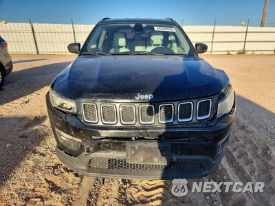 Piąte zdjęcie samochodu w środku: 2017 JEEP COMPASS LATITUDE VIN:3C4NJCBB5HT597955 - miniatura