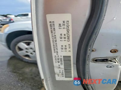 Zdjęcie 12 z 12 samochodu: 2007 DODGE CALIBER VIN:1B3HB28B87D428210 - miniatura