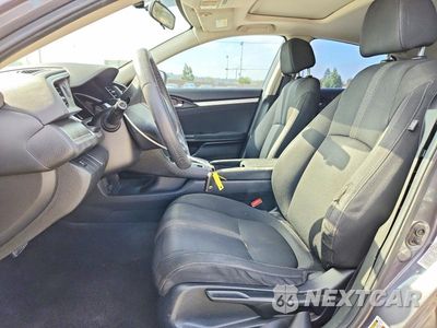 Zdjęcie 13 z 24 samochodu: 2018 HONDA CIVIC EX VIN:2HGFC2F73JH592462 - miniatura