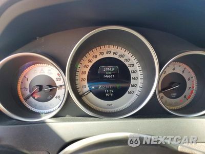 Zdjęcie 9 z 13 samochodu: 2013 MERCEDES-BENZ C 300 4MATIC VIN:WDDGF8AB6DA769121 - miniatura