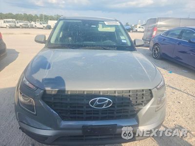 Piąte zdjęcie samochodu w środku: 2022 HYUNDAI VENUE SE VIN:KMHRB8A31NU197717 - miniatura