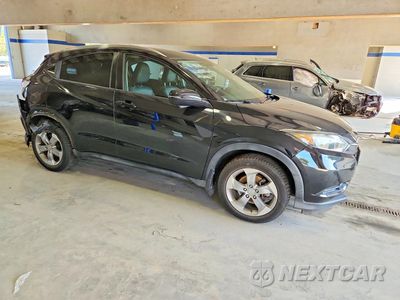 Czwarte zdjęcie samochodu z boku: 2017 HONDA HR-V EXL VIN:3CZRU6H7XHM711126 - miniatura