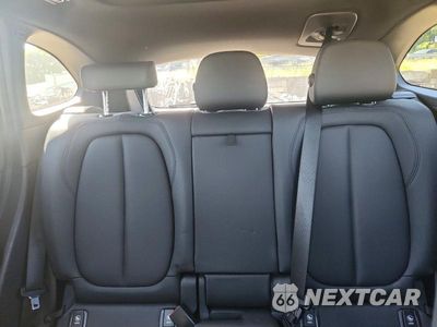 Zdjęcie 10 z 13 samochodu: 2018 BMW X1 XDRIVE28I VIN:WBXHT3C37J5L33322 - miniatura