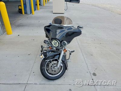 Piąte zdjęcie samochodu w środku: 2004 HARLEY-DAVIDSON FLHT CLASSIC VIN:1HD1DJV144Y633042 - miniatura