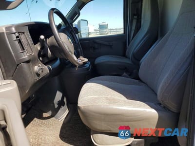 Zdjęcie 7 z 13 samochodu: 2020 CHEVROLET EXPRESS 3500 VIN:1GB0GRFG3L1261470 - miniatura
