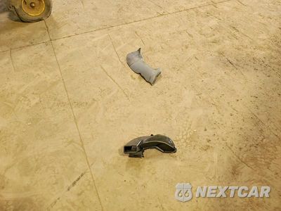 Zdjęcie 12 z 13 samochodu: 2016 ACURA TLX TECH VIN:19UUB3F52GA001222 - miniatura