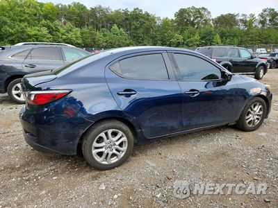 Trzecie zdjęcie samochodu z tyłu: 2017 TOYOTA YARIS IA BASE VIN:3MYDLBYV3HY170716 - miniatura