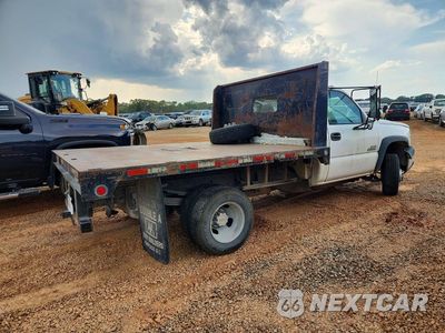 Trzecie zdjęcie samochodu z tyłu: 2007 CHEVROLET SILVERADO C3500 VIN:1GBJC34D07E157734 - miniatura