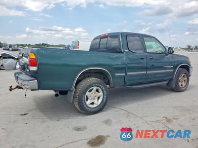 Trzecie zdjęcie samochodu z tyłu: 2000 TOYOTA TUNDRA SR5 VIN:5TBBT4413YS032923 - miniatura