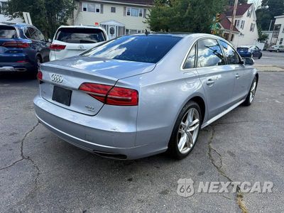 Trzecie zdjęcie samochodu z tyłu: 2016 AUDI A8 L QUATTRO VIN:WAU43AFDXGN010201 - miniatura