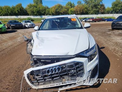 Piąte zdjęcie samochodu w środku: 2019 AUDI Q8 PRESTIGE VIN:WA1CVAF19KD033573 - miniatura