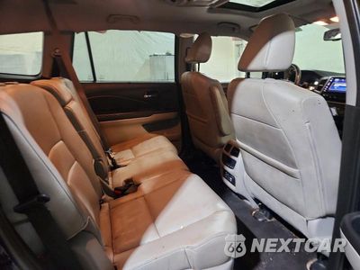 Zdjęcie 11 z 13 samochodu: 2017 HONDA PILOT TOURING VIN:5FNYF6H99HB048343 - miniatura