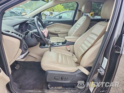 Zdjęcie 7 z 12 samochodu: 2017 FORD ESCAPE TITANIUM VIN:1FMCU9J94HUB65505 - miniatura