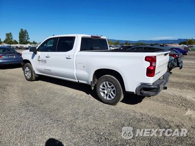 Drugie zdjęcie samochodu z przodu: 2025 CHEVROLET SILVERADO K1500 LT VIN:1GCUKDE8XSZ205843 - miniatura