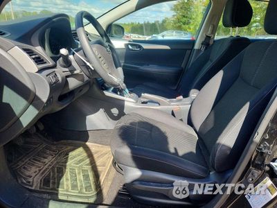 Zdjęcie 7 z 12 samochodu: 2017 NISSAN SENTRA S VIN:3N1AB7AP6HY273967 - miniatura