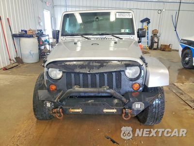 Piąte zdjęcie samochodu w środku: 2013 JEEP WRANGLER UNLIMITED SAHARA VIN:1C4BJWEGXDL693839 - miniatura