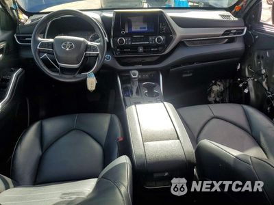 Zdjęcie 8 z 14 samochodu: 2023 TOYOTA HIGHLANDER XLE VIN:5TDKDRAH7PS523240 - miniatura