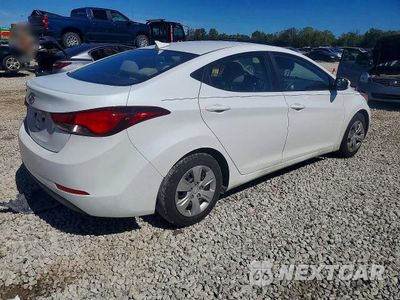 Trzecie zdjęcie samochodu z tyłu: 2016 HYUNDAI ELANTRA SE VIN:5NPDH4AE9GH745578 - miniatura