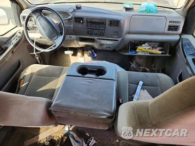 Zdjęcie 8 z 12 samochodu: 2001 FORD F250 SUPER DUTY VIN:1FTNW20F31EC53192 - miniatura