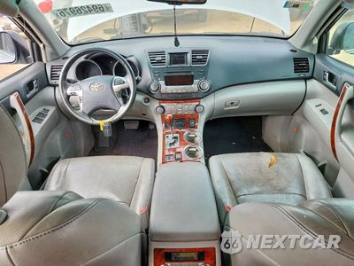 Zdjęcie 8 z 13 samochodu: 2012 TOYOTA HIGHLANDER LIMITED VIN:5TDYK3EH5CS080118 - miniatura
