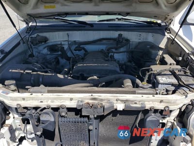 Zdjęcie 11 z 13 samochodu: 2005 TOYOTA TUNDRA DOUBLE CAB LIMITED VIN:5TBET38165S494793 - miniatura