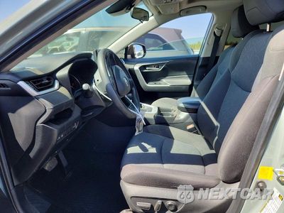 Zdjęcie 7 z 13 samochodu: 2021 TOYOTA RAV4 XLE VIN:2T3W1RFV2MW159148 - miniatura
