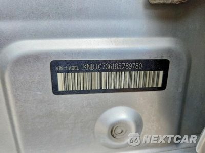 Zdjęcie 12 z 12 samochodu: 2008 KIA SORENTO EX VIN:KNDJC736185789780 - miniatura