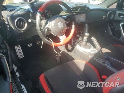Zdjęcie 8 z 12 samochodu: 2019 TOYOTA 86 TRD SPECIAL EDITION VIN:JF1ZNAE14K9702195 - miniatura