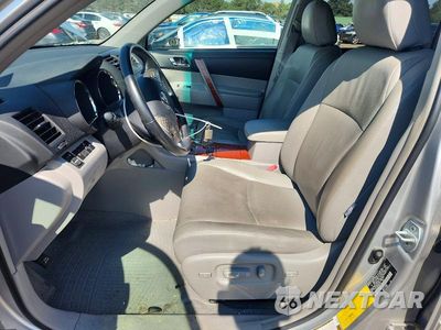Zdjęcie 7 z 12 samochodu: 2008 TOYOTA HIGHLANDER LIMITED VIN:JTEES42A082091375 - miniatura